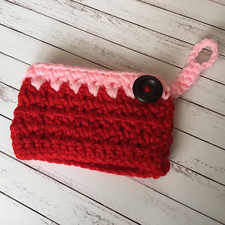 Crochet Mug Cozy | Handmade by Haniyyah in Red and White