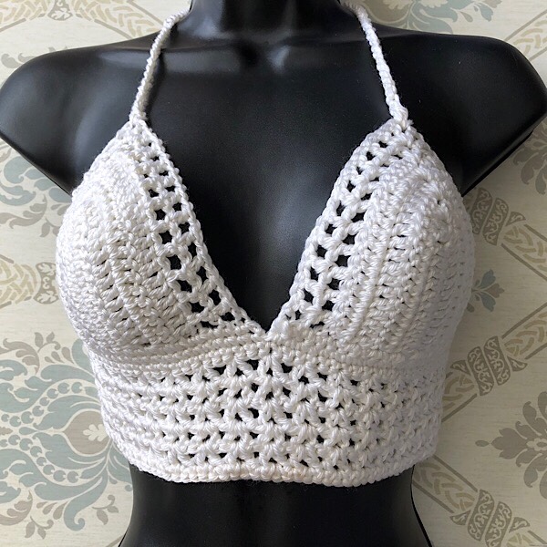 White crochet halter top – Handmade by Haniyyah