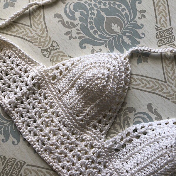 White crochet halter top – Handmade by Haniyyah