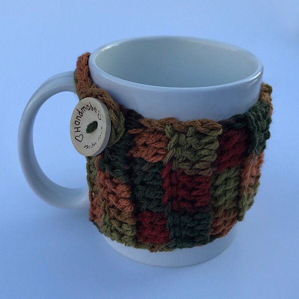 Haniyyah's Mug Cozy in Fall Yarn
