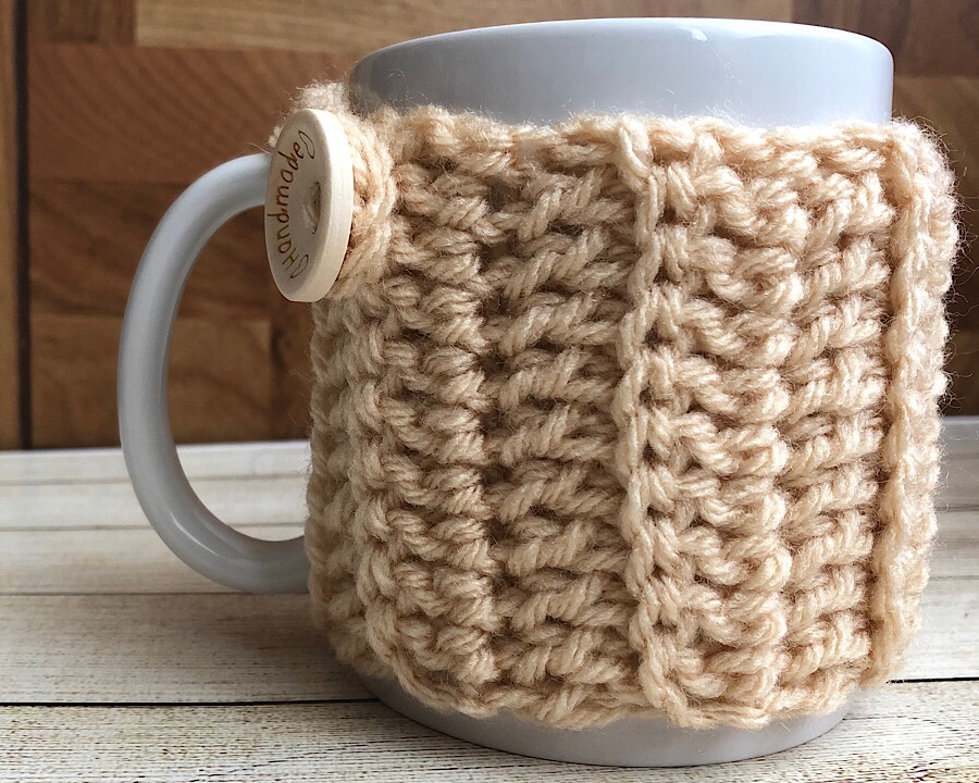 Haniyyah's Mug Cozy in Cream