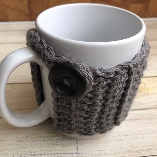 Haniyyah's Mug Cozy in light grey