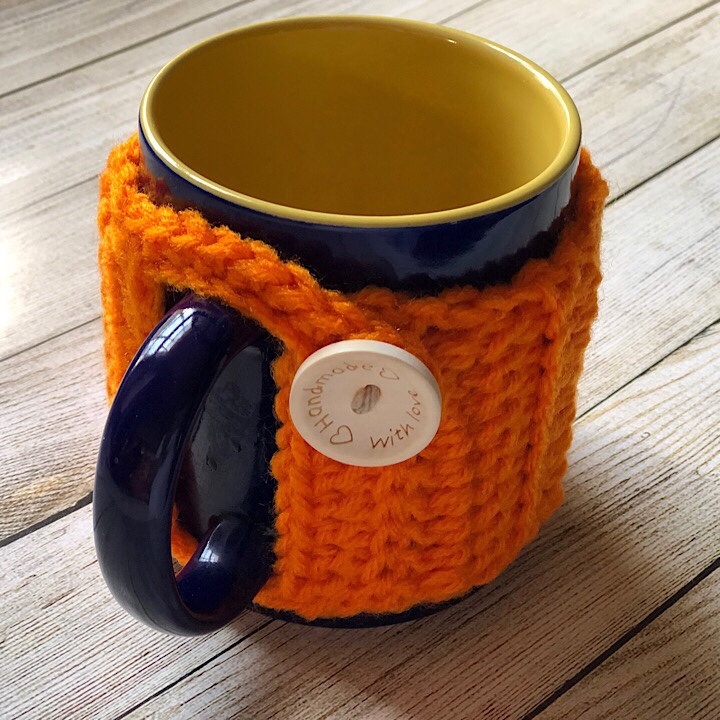 Haniyyah's Mug Cozy in Orange