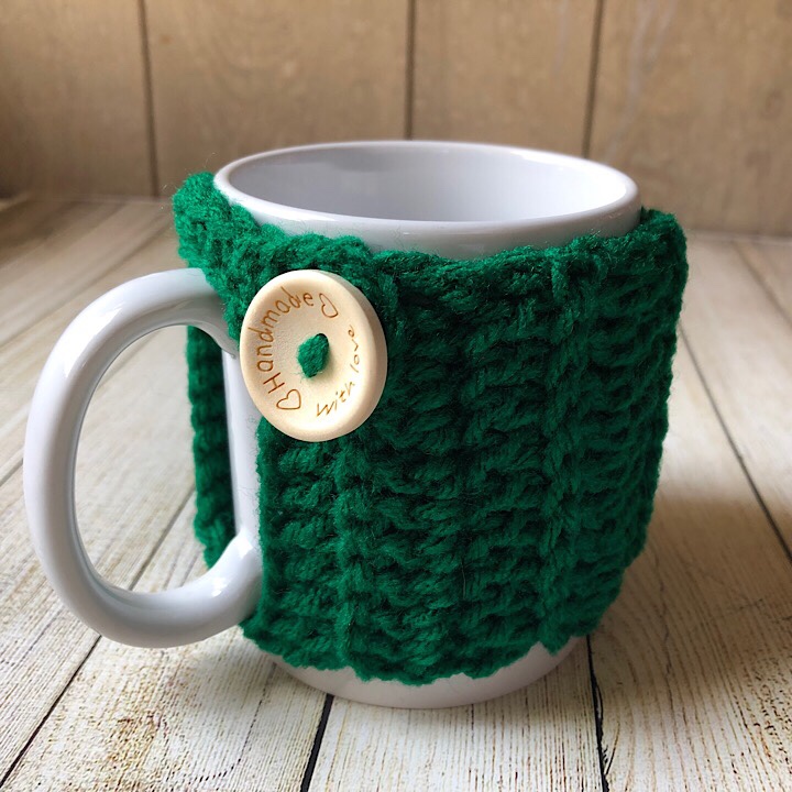 Haniyyah's Mug Cozy in Green