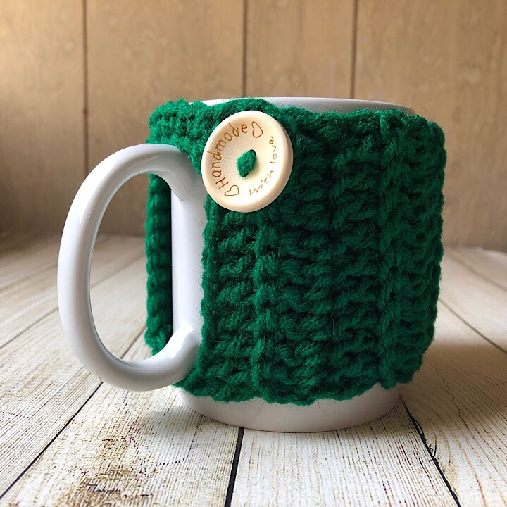 Haniyyah's Mug Cozy in Green