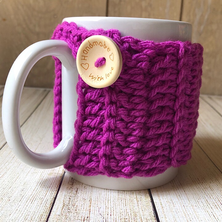 Haniyyah's Mug Cozy in Pink