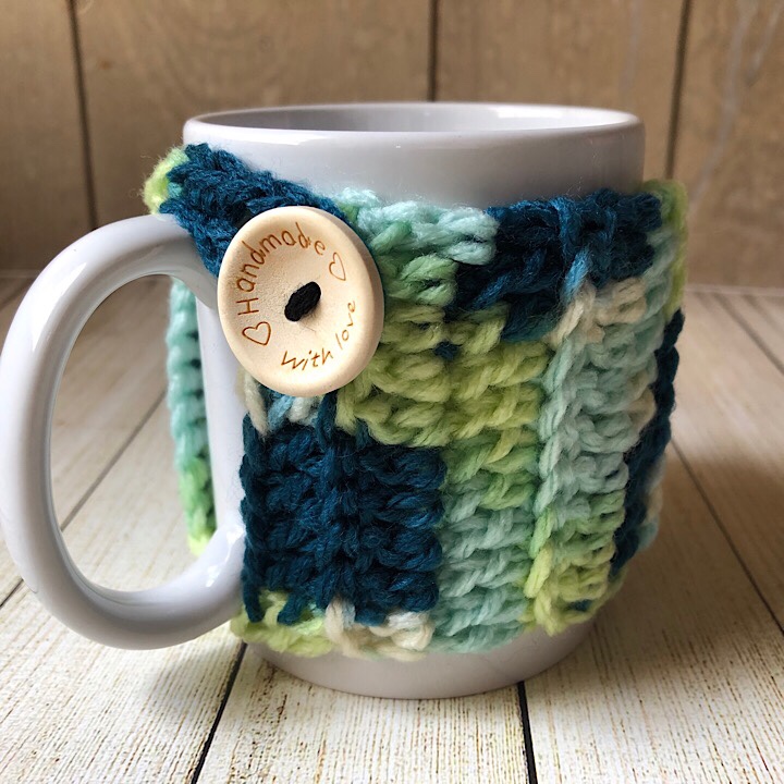 Haniyyah's Mug Cozy in Green Garden