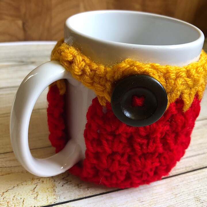 Red and Gold Mug Cozy