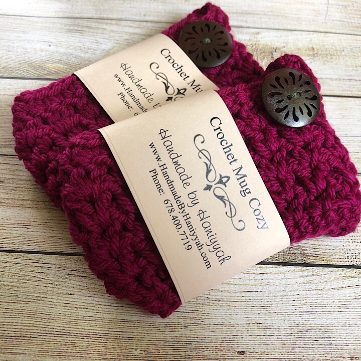 Miranda's Mug Cozy in Cranberry