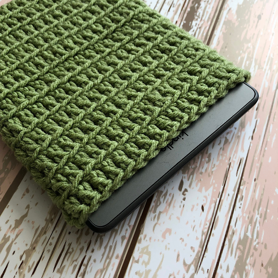 Kindle e-reader Crochet Cover