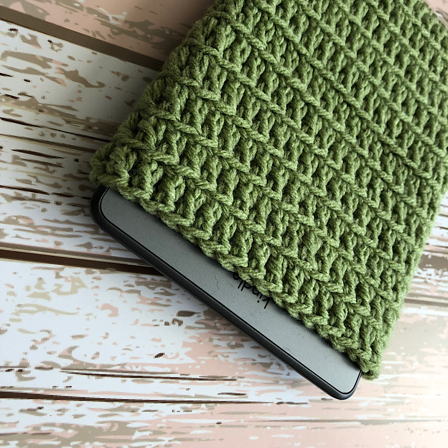 Kindle e-reader Crochet Cover