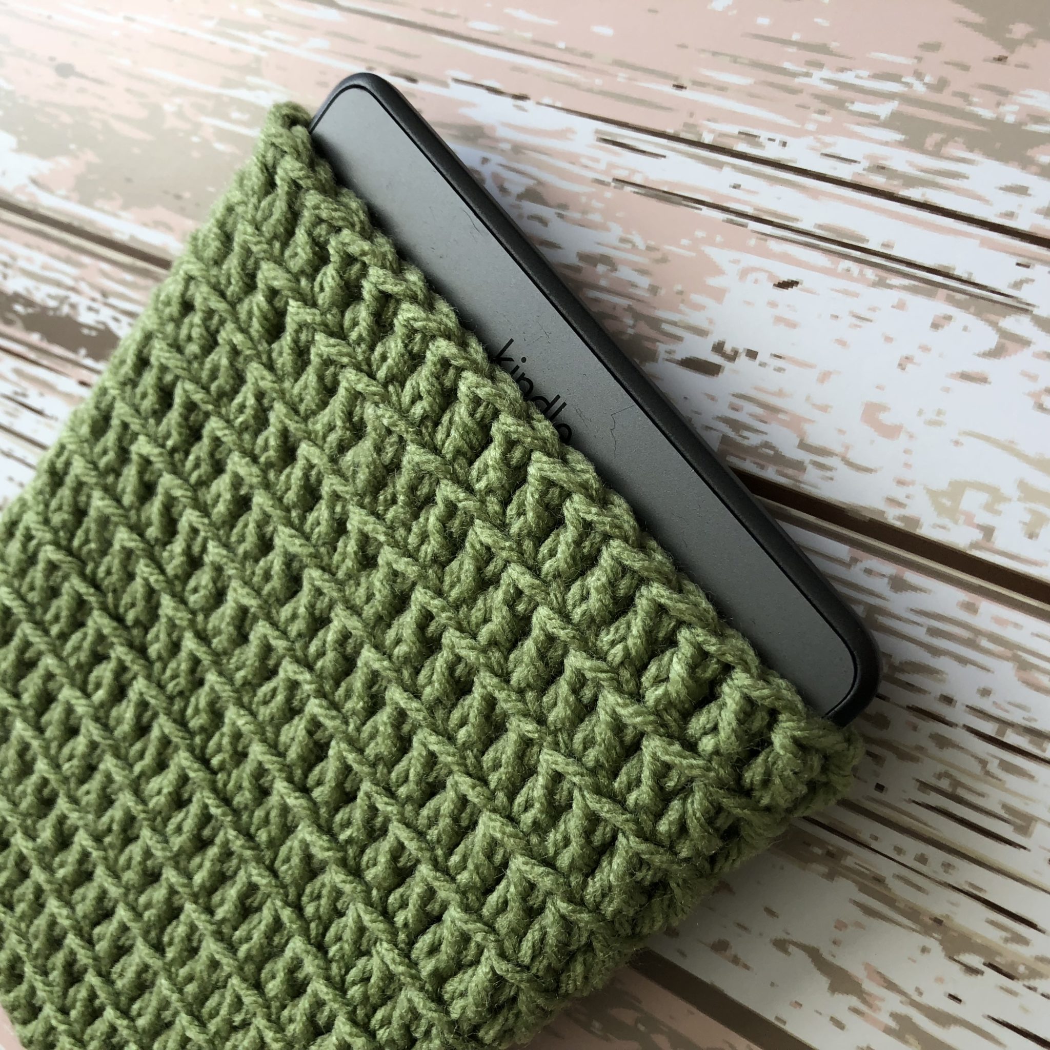 Kindle e-reader Crochet Cover