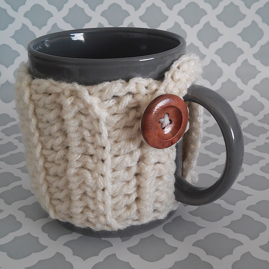 Haniyyah's Mug Cozy in Cream