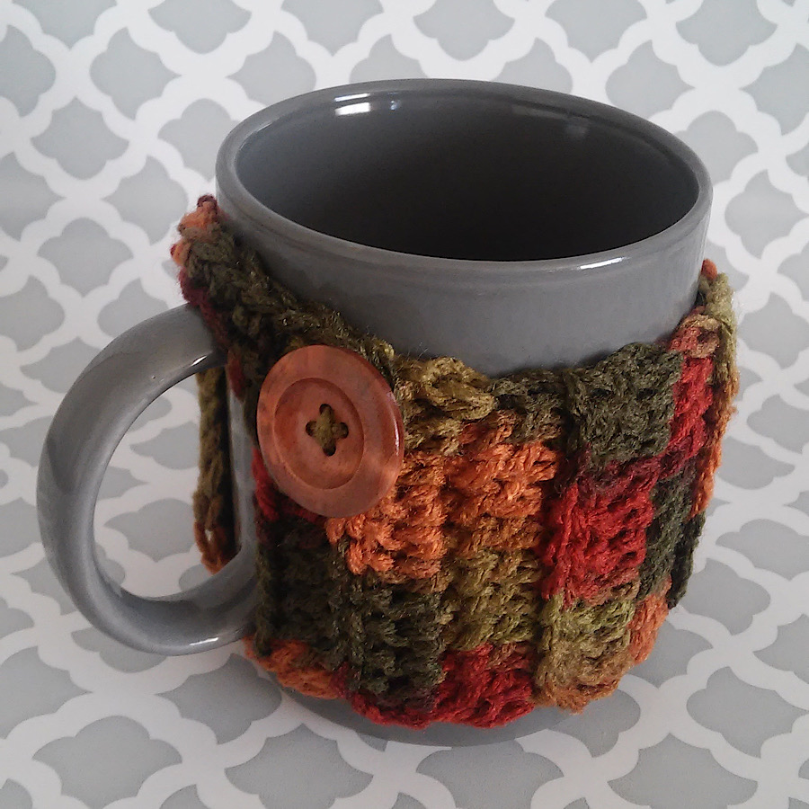 Haniyyah's Mug Cozy in Fall Yarn