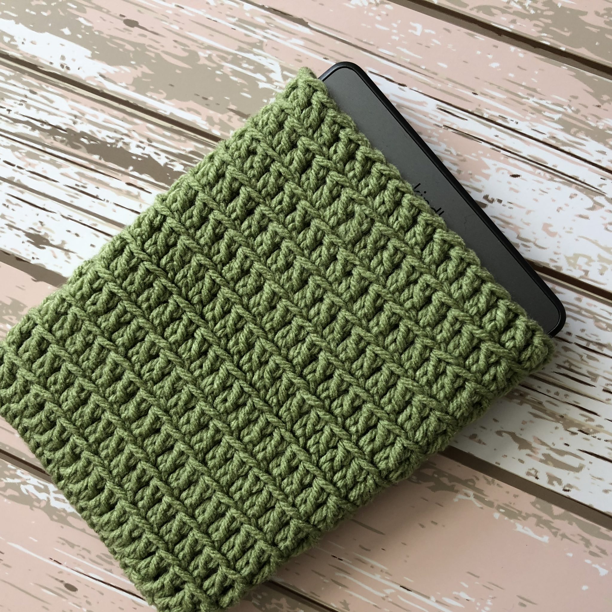 Kindle e-reader Crochet Cover