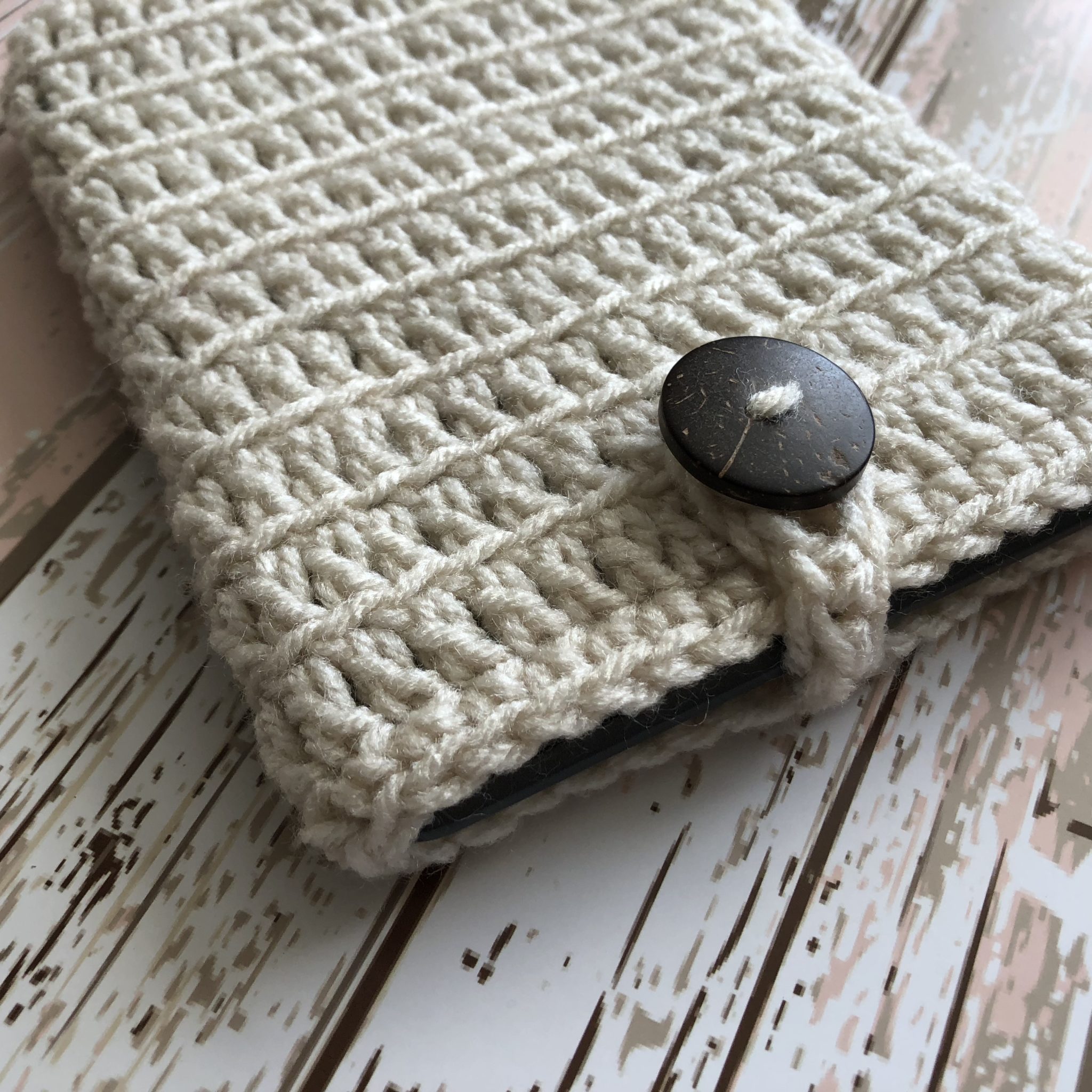 Kindle e-reader Crochet Cover