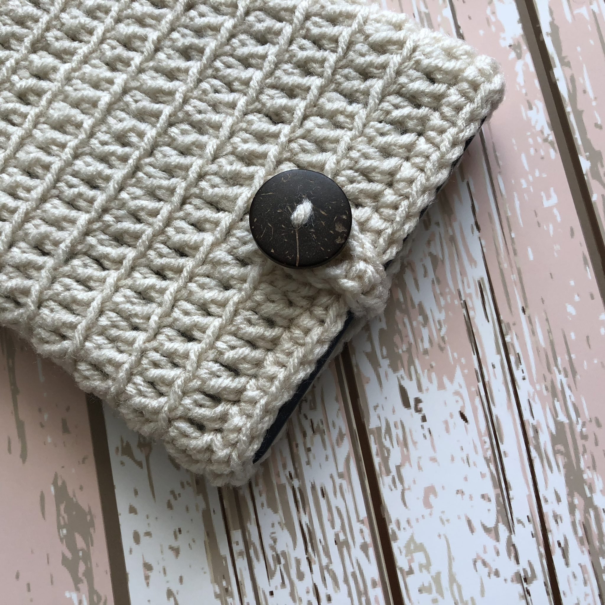 Kindle e-reader Crochet Cover