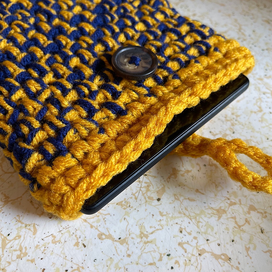 Crochet Cover for 8" Kindle Tablet