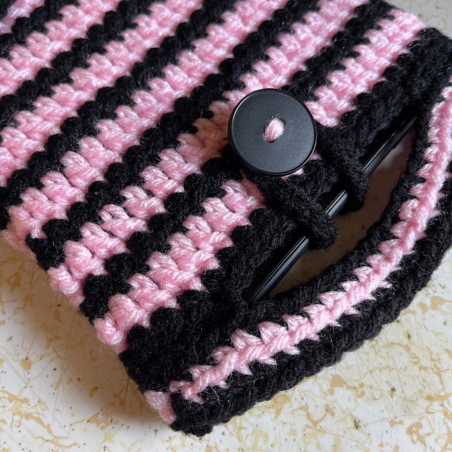 Crochet Cover for 8" Kindle Tablet