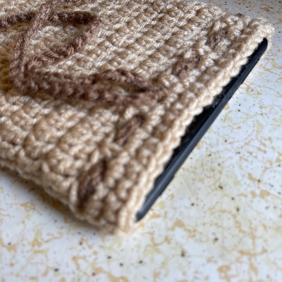 Oatmeal Crochet Cover for 8" Kindle Tablet