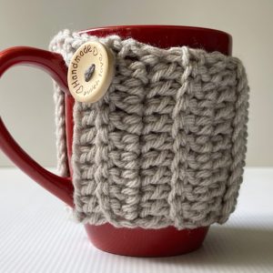 Haniyyah’s Crochet Mug Cozies in ash grey