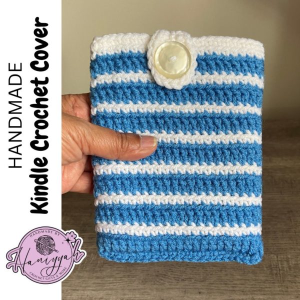 Sleeve Cover for Amazon Kindle in Blue and White - Image 2